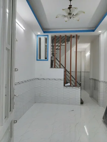 Nhỉnh 1ty nhà 1 lầu 2PN 2WC sát Hương Lộ 80B ấp 5 Đông Thạnh Hóc Môn