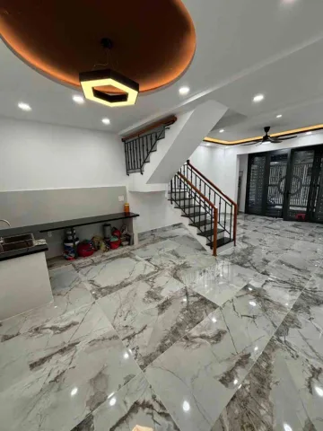 Bán nhà Phạm Văn Hai - 45m2 nở hậu - Gần sân bay - 6x tỷ