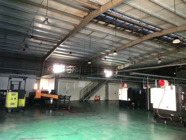 Bán kho xưởng 10,000m2 KCN Việt Nam Singapore II-A, Bình Dương