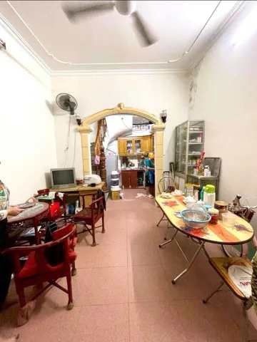 Giảm kịch nóc sập trần gần 4 tỷ bán nhà mặt phố vân hồ 4 tầng dân xây lô góc ô tô hai bà trưng