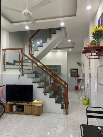 Bình Tân 5 tỷ 300 TL 
 Bán nhà mặt tiền đường số 10, Bình Tân