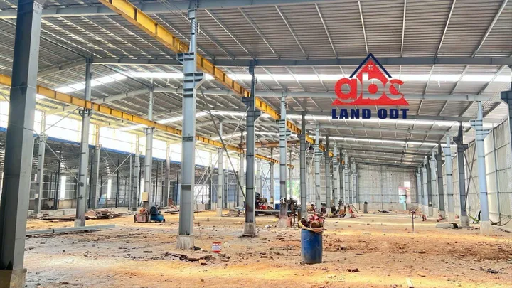 Cho Thuê Xưởng 4500m2 TBA 750kva. Giá chỉ 360tr/th. CNC Long Thành Đồng Nai.
