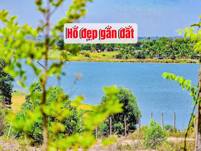 📢 Cần bán lô đất giá tốt
✅ Diện tích: 6m x 29m ✅ Thổ cư 100% ✅ Đường bê tông, giao thông thuận tiện ✅ Pháp lý đầy đủ, sổ sẵn - công chứng ngay