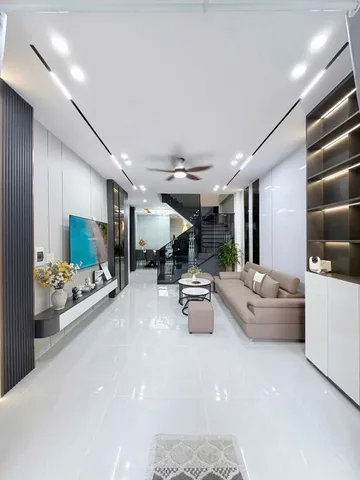🔥 NHÀ 3 TẦNG KIỆT Ô TÔ 6M HUỲNH NGỌC HUỆ – FULL NỘI THẤT – CHỈ 6,x TỶ 🔥