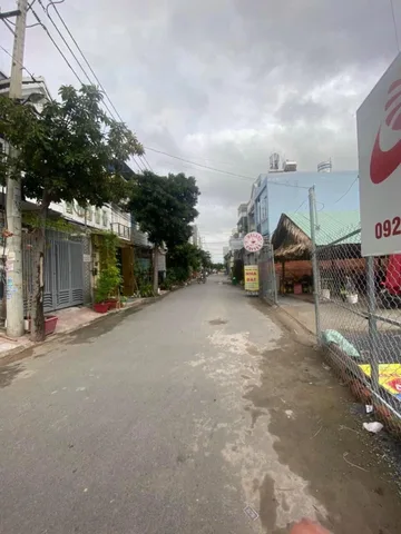 Bán đất mặt tiền nhựa 8m , giá rẻ đừng hỏi tại sao. Thiện chí mua xin đừng ép giá. Chính chủ kẹt tiền bán nhanh.