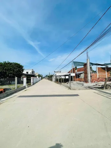 LÔ ĐẤT MẶT TIỀN ĐÔNG PHÚ 2 - GẦN CẦU QUẢNG ĐÀ - SẴN SỔ