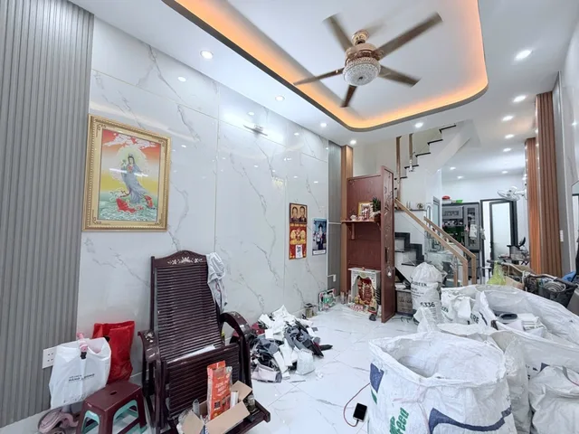 NHÀ ĐẸP TÂN HÒA ĐÔNG, HẺM THÔNG, 40M², 3PN, SỔ VUÔNG VỨC CẤT KÉT, NHỈNH 5 TỶ