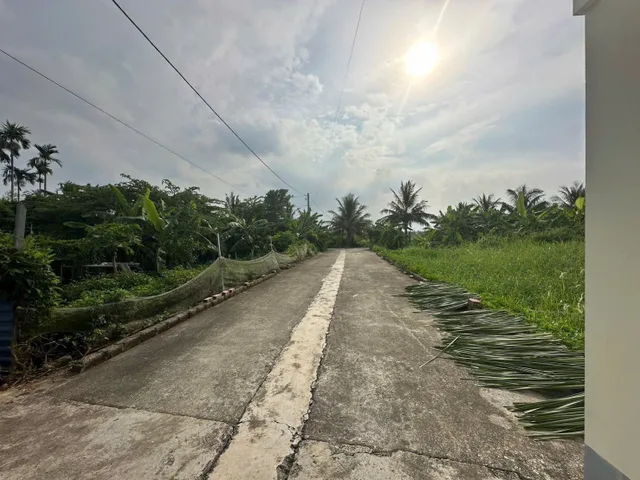 Bán 91 m Lâm Động đường ô tô 7 chỗ thông Ko lỗi lầm . L/h:076.231.9990  e Thúy