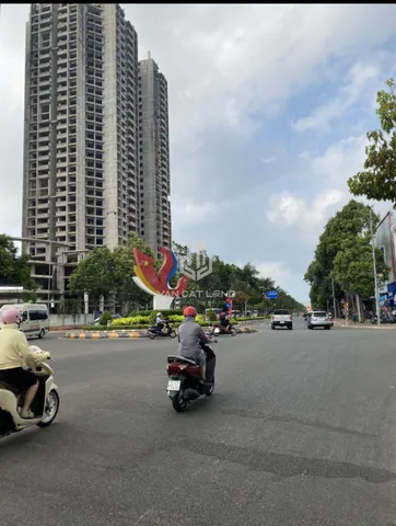 🔥 SIÊU PHẨM MẶT TIỀN NGUYỄN THÁI HỌC (P.7, VŨNG TÀU) – KINH DOANH SẦM UẤT – NHÀ 1 TRỆT 3 LẦU HOÀN CÔNG – GIÁ 26.5 TỶ THƯƠNG LƯỢNG! 🔥