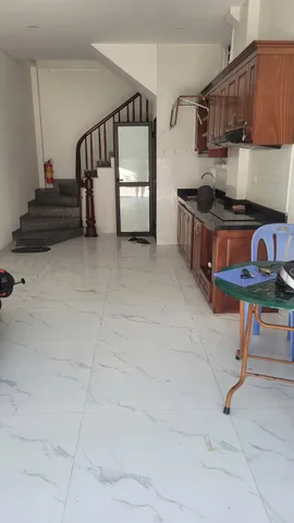 Cho thuê nhà THUỴ PHƯƠNG, Đông Ngạc. 10 triệu/tháng. Phù hợp ở Hộ gđ, văn phòng, KD Onl