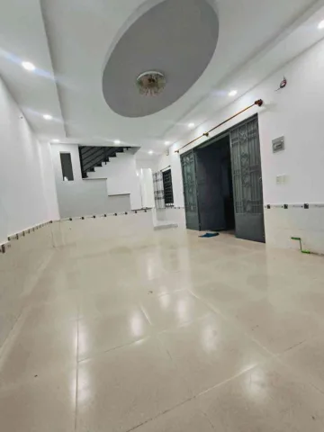 Nhà 2 tầng căn góc hẻm xe hơi, Tám Danh Quận 8, KDC hiện hữu, SHR vuông A4. Chỉ 7,8 tỷ ( thương lượng )