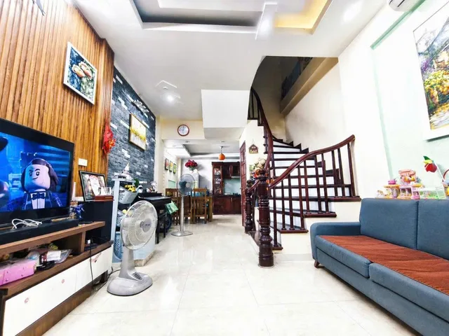 Bán Nhà Phan Đình Giót- Giải Phóng 35m2 X 5 Tầng, 6 Ngủ Ở Ngay | Ô Tô Đỗ Cổng - 6.8 Tỷ