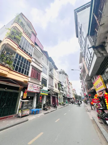 🏡 ĐI BỘ RA QUANG TRUNG, GẦN TRƯỜNG LÊ LỢI – NHÀ 4 NGỦ HƠN 8 TỶ