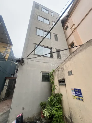 bán nhà 5t 33m2 full nội thất chính chủ tại Miêu Nha Xuân Phương hàng xóm vinsmart