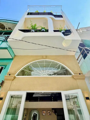 Chính chủ bán gấp căn 42,8m2 giá 2 tỷ 550 triệu đường Nguyễn Xí, phường 13, Bình Thạnh.