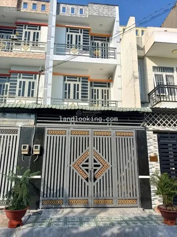 Chính chủ bán nhà 68m2, 3tỷ150tr đường Số 10, Thủ Đức. Gần Ngã Tư Bình Phước. Hẻm 7m. Sổ hồng riêng bao sang tên