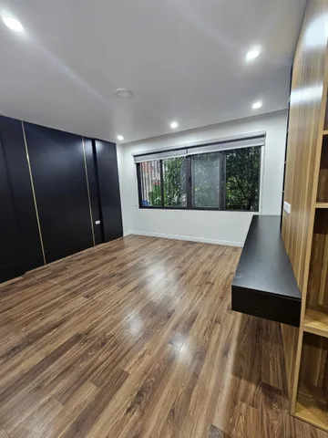 Cho thuê nhà ngõ 58 Trần Bình, Cầu Giấy 90M x 6T THANG MÁY, OTO, KD giá 45 triệu