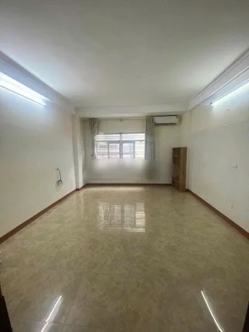 Cho thuê nhà ngõ 8 Lê Quang Đạo, Nam Từ Liêm 35M x 5T giá 12 triệu