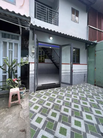 🏡 NHÀ TRƯƠNG THỊ HOA, QUẬN 12
💰 Giá bán: 1 tỷ 650 (thương lượng)