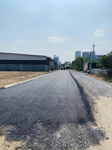 Bán đất Mặt Tiền đường nhựa 12m sau chợ phú thuận quận 7.  giá 60tr/m2