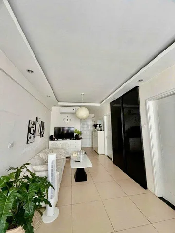 Bán Căn Hộ CC Cao Cấp 21B6 Greenstars TP Giao Lưu Hà Nội. 62m 2 Ngủ. Giá 6.5 Tỷ