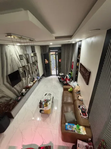 Nhà 3 tầng nội thất mới đẹp, Bùi Minh Trực Q8, KDC hiện hữu, SHR vuông đẹp, GIẢM mạnh 500tr chỉ 8,3 tỷ ( TL )