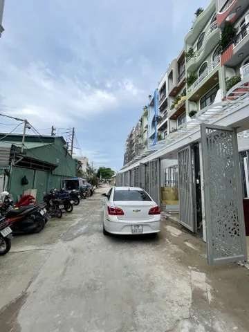 KHU PHÂN LÔ ĐỒNG BỘ DÃY NHÀ CAO TẦNG- GẦN AEON MAILL CÓ THANG MÁY