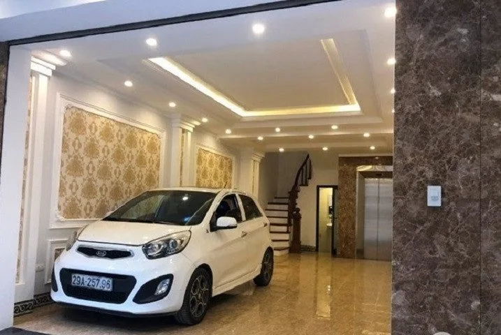 Bán nhà Ngọc Hồi - Tựu Liệt, hàng xóm Linh Đàm, lô góc, ô tô tránh, 45m2, 4.5 tầng, 9.3 tỷ.