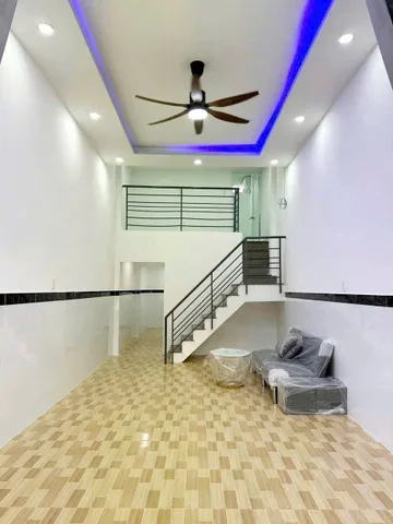 Nhà đẹp 2/ ngắn hẻm cafe Ruby 70m ra tới đường Liên ấp 234, xã Vĩnh Lộc A, Bình Chánh.
