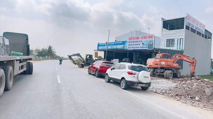 5KT126.2 🔥 MẶT ĐƯỜNG 363 HỮU BẰNG – NGÃ 4 KINH DOANH SẦM UẤT 🔥