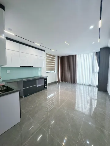BÁN NHÀ VIỆT HƯNG 35M2- 7 TẦNG THANG MÁY- Ô TÔ TRÁNH ĐỖ- 13.x Tỷ