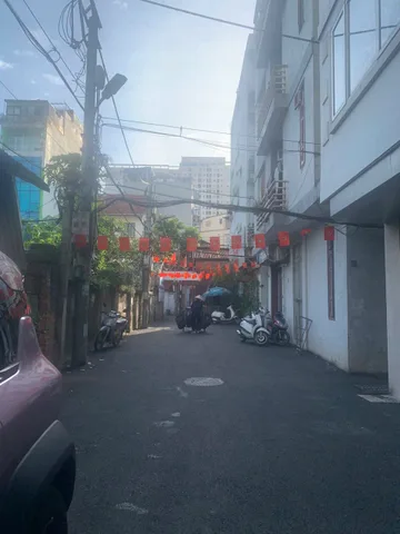 Bán Nhà Hoàng Quốc Việt Cầu Giấy. 50m 5 Tầng Phân Lô OTO Đỗ Cửa Lô Góc. Giá !8 Tỷ