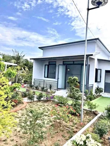 CẦN BÁN NHANH NHÀ VƯỜN GIÁ RẺ NGAY NGÃ TƯ CHƠN THÀNH GIÁ CHỈ 350triệu