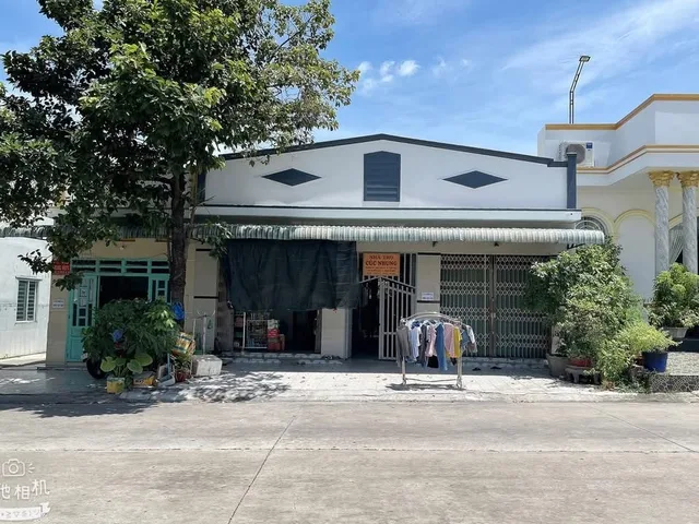 DÃY TRỌ GIÁ RẺ CHỈ 1 TỶ 290 TRIỆU DT 300m2 ĐẦU TƯ LÀ CÓ LỜI NGAY ĐƯỜNG D10, PHƯỜNG MỸ PHƯỚC, BẾN CÁT