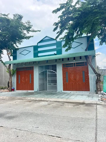 Chỉ 1,29 tỷ sở hữu ngay dãy trọ 300m2 ở Đ.H5, P. Thới Hoà, Bến Cát cách Chợ Mỹ Phước 1 500m.