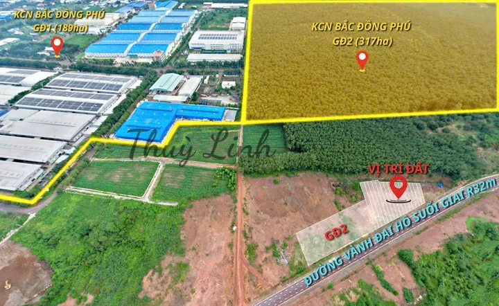 cần bán lô đất view hồ, cách khu công nghiệp Bắc Đồng Phú chỉ 300m. 520tr sang tên. sổ sẵn