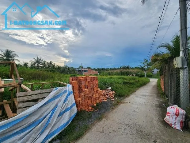 Đất sau lưng bệnh viện đa khoa đường oto 3m5 Phước Thạnh, Tp Mỹ Tho, Tiền Giang