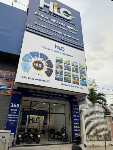 Nhà 3 Tầng Mặt Đường 23/10 Nha Trang _ Thuận lợi đủ đường