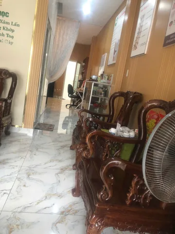 Bán nhà mặt tiền hẻm gần chợ Tân Trụ