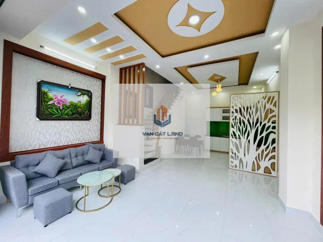 🔥 "Ô TÔ ĐẬU TRONG NHÀ – MẶT TIỀN NGANG 5.1M VUÔNG ĐẸP CỰC HIẾM" LÊ HỒNG PHONG P7 – NHÀ 4 TẦNG ĐÚC KIÊN CỐ – FULL THỔ CƯ – GIÁ 5.7 TỶ 🔥
