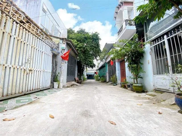 Bán Nhà riêng 100m2 có sẵn 100 m2 thổ cư giá 5.2 tỷ tại Đường Hiệp Thành Phường Hiệp Thành Quận 12 TP. Hồ Chí Minh