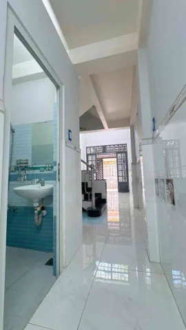 Bán nhà 3 tầng Nguyễn Duy, P10 Q8, đúc BTCTgần Cầu Chà Và, chỉ vài phút đến Quận 5, SHR hoàn công, chỉ 6tỷ38 ( TL )