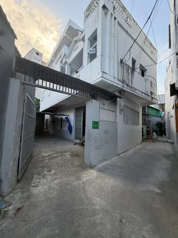 🏡  Bán Nhà Khu phố Hùng Vương, Phường 6,Tuy Hòa

📍 Vị trí: Hẻm,cách đường Nguyễn Công Trứ chỉ khoảng 15m

✅ Diện tích: 190,6m² thực tế 197m2
✅ Đất ở đô thị (ODT) 100%
✅ Mặt tiền rộng 10m, thế đất đẹp, vuông vức
📈hướng đông
🌟 Chỉ vài bước chân ra đ