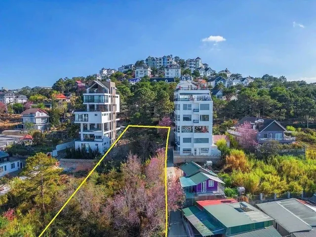 Bán đất 2 mặt tiền Trịnh Hoài Đức, Đà Lạt - View đẹp