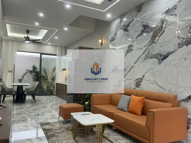 🔥 "TỌA ĐỘ VÀNG KINH DOANH ĐA NGÀNH – ĐƯỜNG LỚN 17M CÓ VỈA HÈ THÊNH THÀNG" MẶT TIỀN HOÀNG VIỆT PHƯỜNG 7 – NHÀ 3 TẦNG ĐÚC KIÊN CỐ FULL THỔ CƯ – GIÁ 7.7 TỶ 🔥