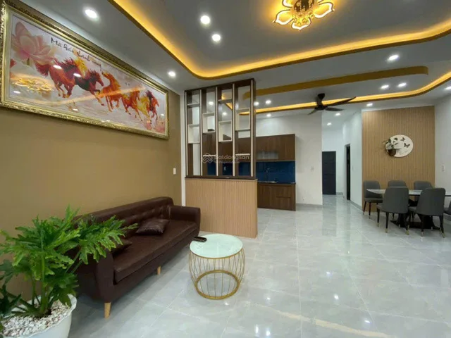 Bán nhà riêng Quốc lộ 13, chợ Mỹ Thạnh Bến Cát, 2,4 tỷ, 127m2, hàng hiếm tại Bình Dương. Liên Hệ: 0559371035 gặp Bảo Ngọc