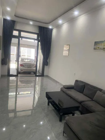 Bán nhà phố trung tâm Buôn Ma Thuột chỉ 4,56 tỷ – ô tô vào tận nhà, nội thất đầy đủ