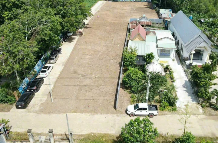 CẦN SANG LẠI 13.000M2 ĐẤT CÓ SẴN NHÀ VÀ 3 VUÔNG TÔM DÂN ĐÔNG SAN SÁT GIÁ 13 TỶ