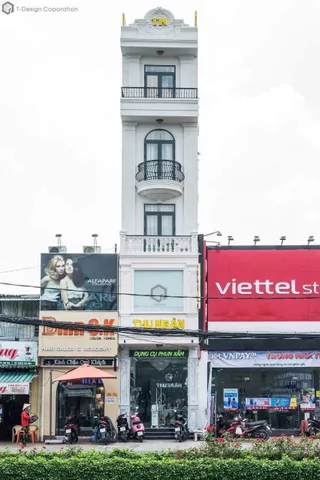 👉32 triệu - CHO THUÊ NHÀ 5 TẦNG PHONG CÁCH HOÀNG GIA, MẶT TIỀN ĐƯỜNG 30/4, kế Viettel store Mạc Thiên Tích