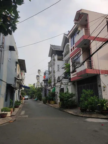 MỚI ĐẸP, Ở NGAY - HXH TRÁNH, 66M2 VUÔNG, 4 TẦNG, XE NGỦ NHÀ - NGAY GÒ DẦU, BÌNH LONG - HƠN 8Tỷ